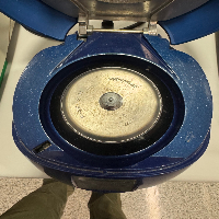 Eppendorf MiniSpin Centrifuge image 1